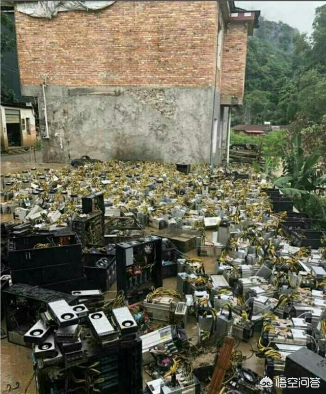 离比特币矿难还有多久？