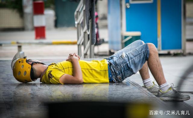 外卖理财哥(外卖小哥自学理财月入5万 骗局) 外卖理财哥(外卖小哥自学理财月入5万 骗局)