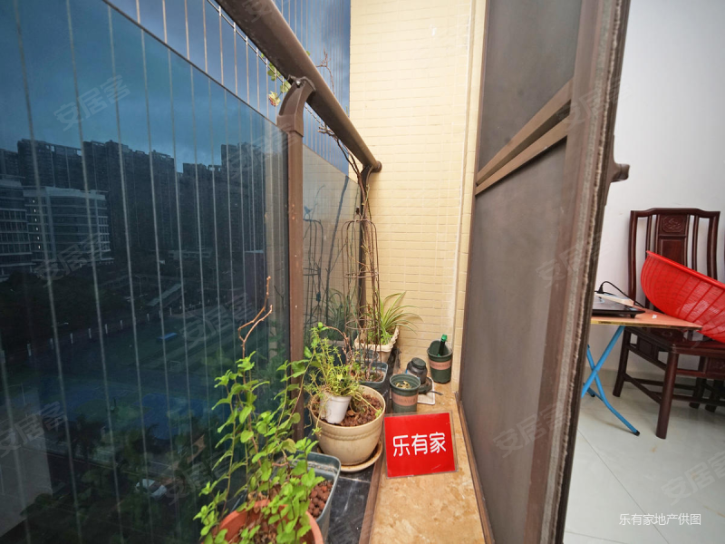 金亨利理财(金亨利集团董事照片)