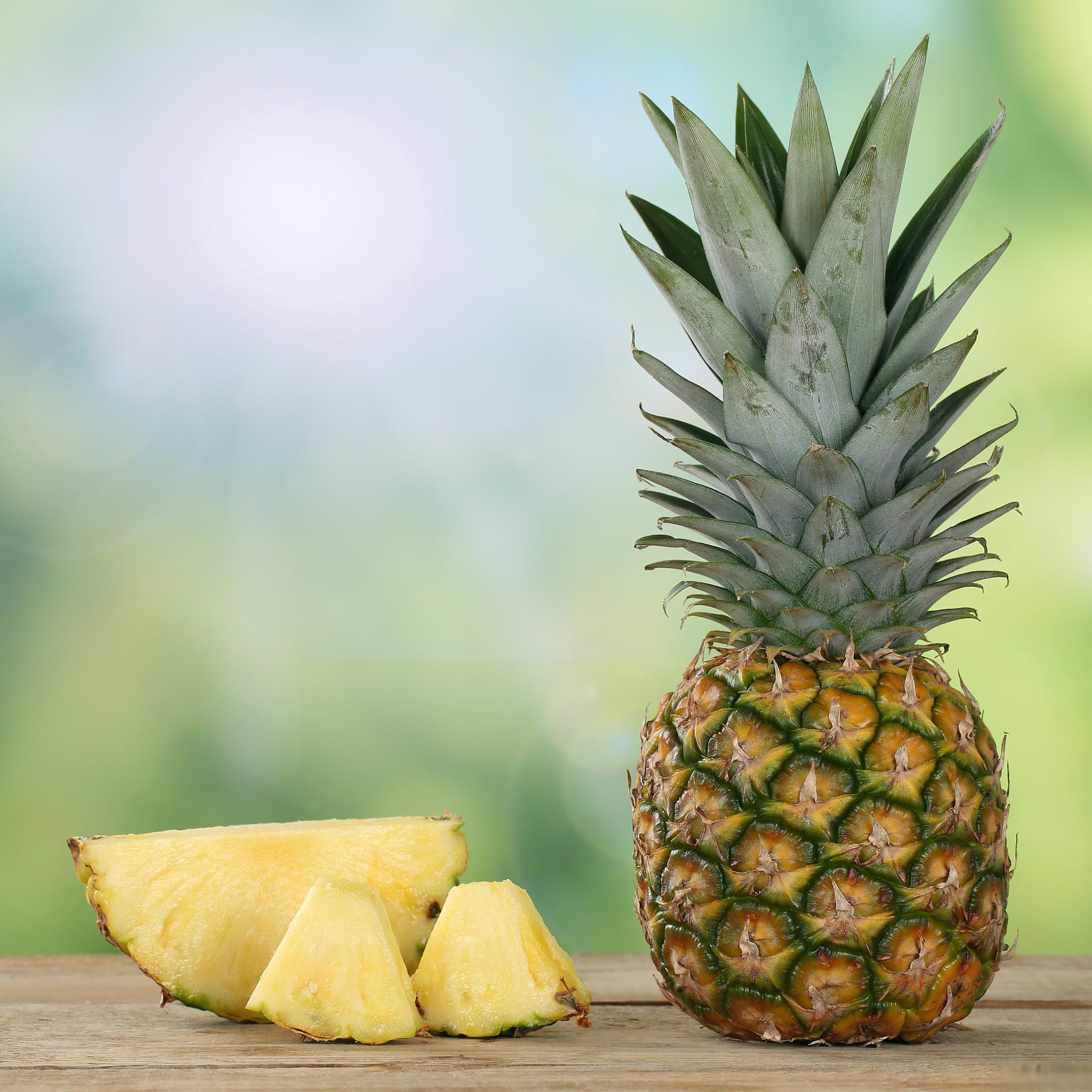 菠萝(菠萝吃多了会怎么样)